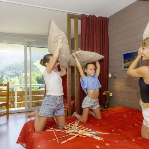 Famille chambre village vacances le Tarbesou