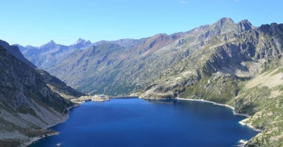 Lac bleu des Pyrénées ariégeoises
