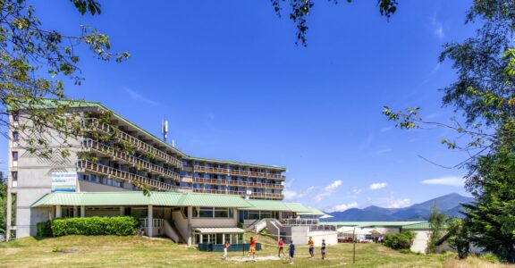 Village Club Le Tarbesou ****