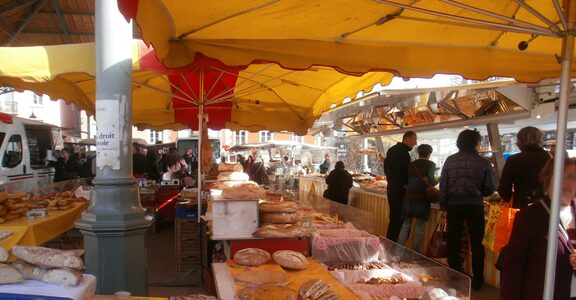 Mercados de Ariège: descubrimientos gastronómicos de productores y especialidades locales