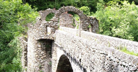 Légendes d’Ariège : voyage au cœur des mystères et contes pyrénéens