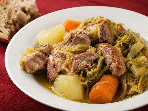 Recette de l’Azinat ariégeois : saveurs authentiques des Pyrénées
