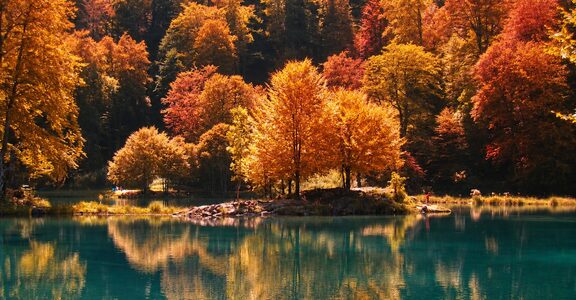 Ariège en automne : les plus beaux spots photos et randonnées saisonnières